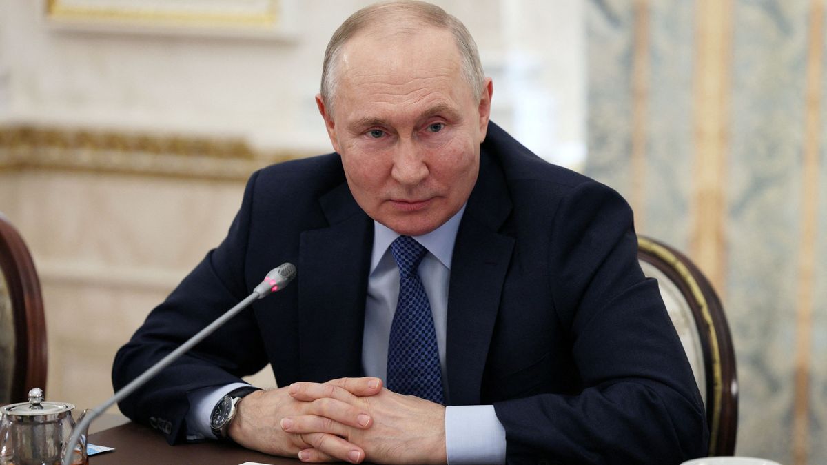 Protiofenziva podle Putina: Kyjev útočí ze čtyř směrů, nikde není úspěšný